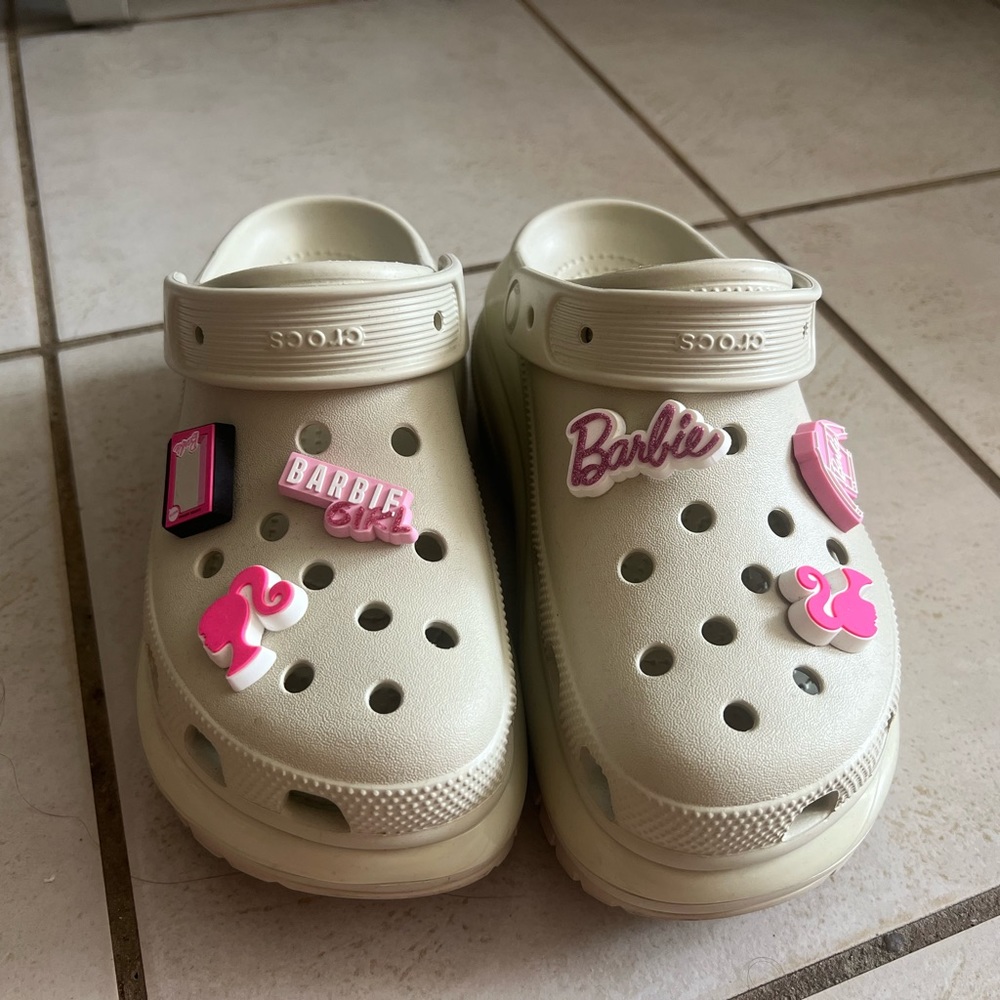 Mega Crush Clog
Item #207988